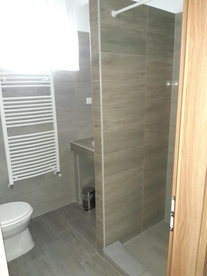 M47 Vendeghaz-Airport Otel Debrecen Dış mekan fotoğraf